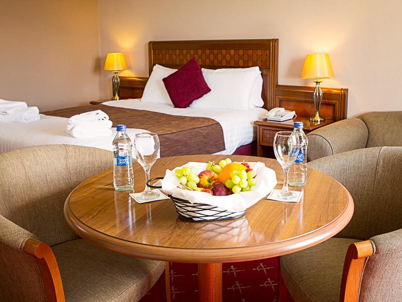 Mcwilliam Park Hotel Клерморріс Екстер'єр фото